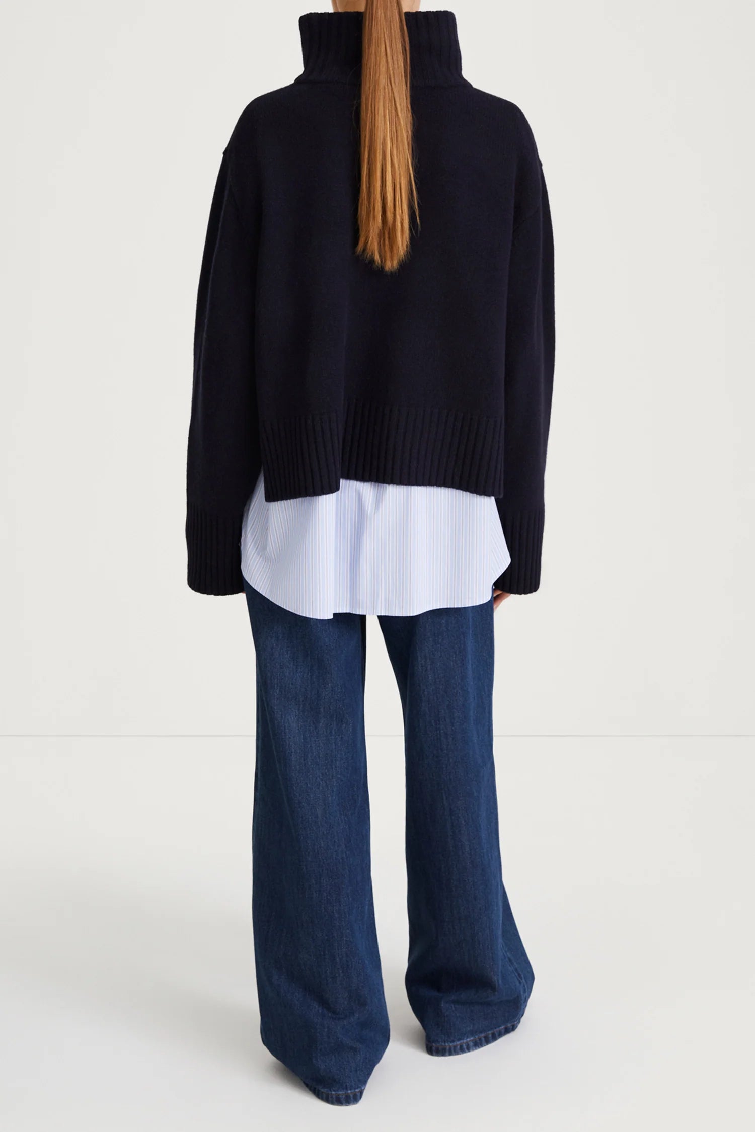 Style In Hilary Sweater in Navy