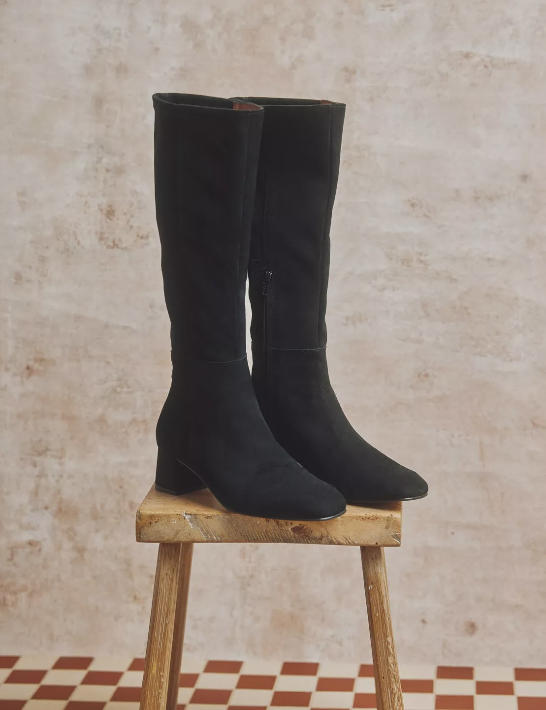 Penelope Chilvers Sinatra Suede Boot in Black