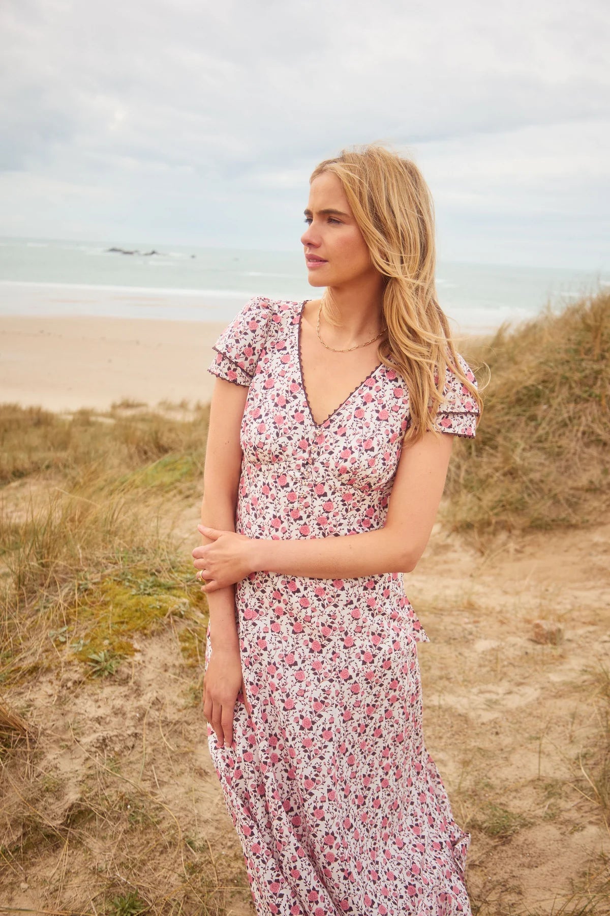 ST. CLAIR Isabella Dress in Indian Rose