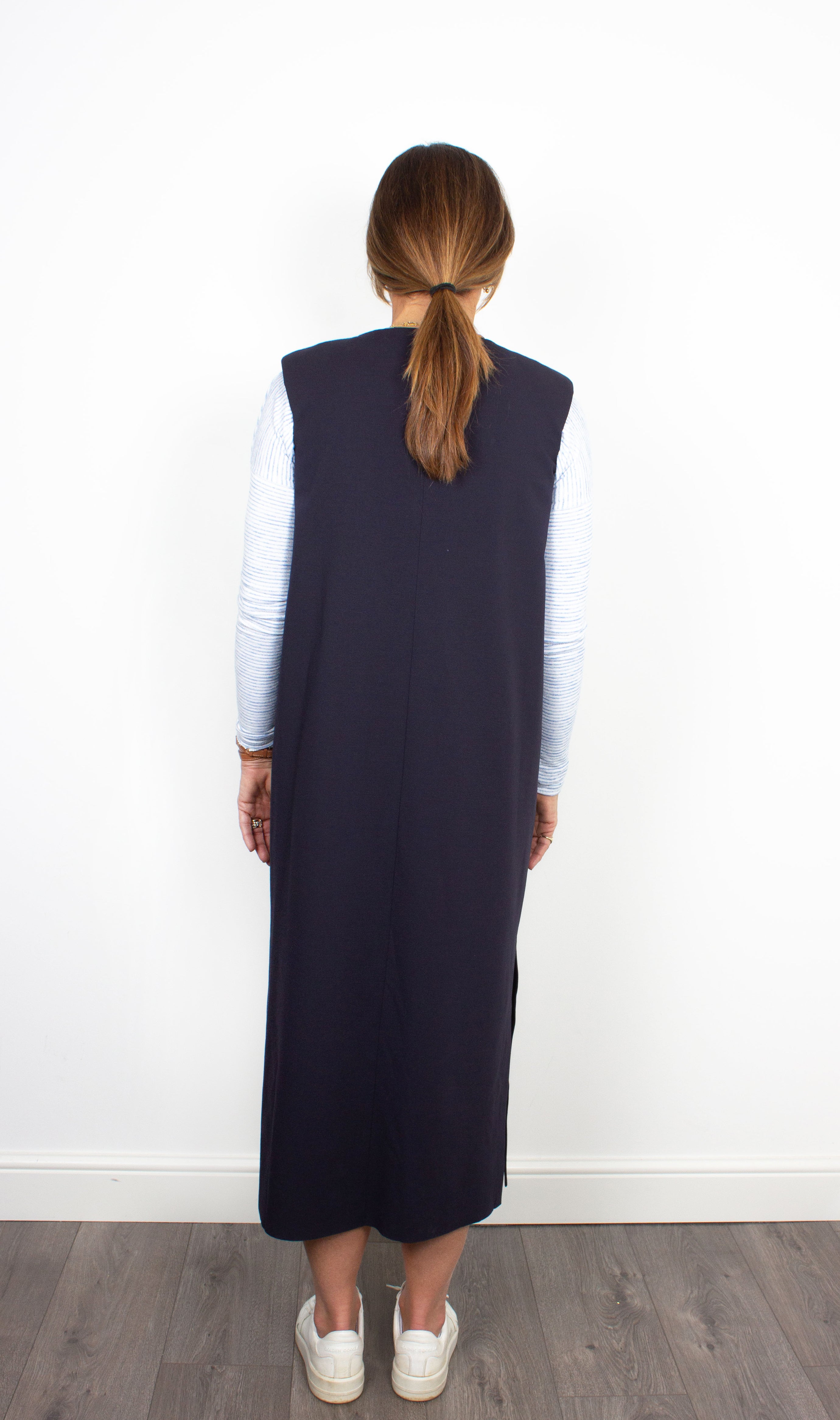 HWL A6217 Sleeveless Dress in Navy Blue