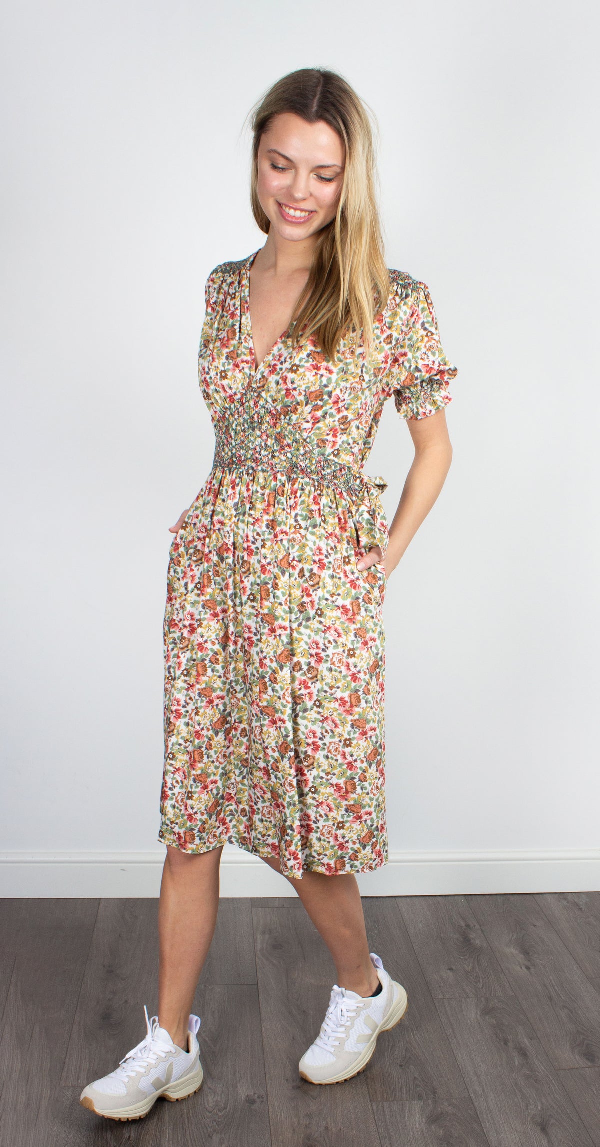 Loretta Caponi Afrodite floral-print dress