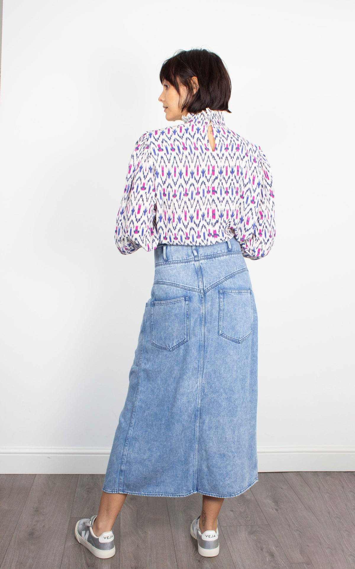 IM Yoshi Ikat Print Top in Ecru