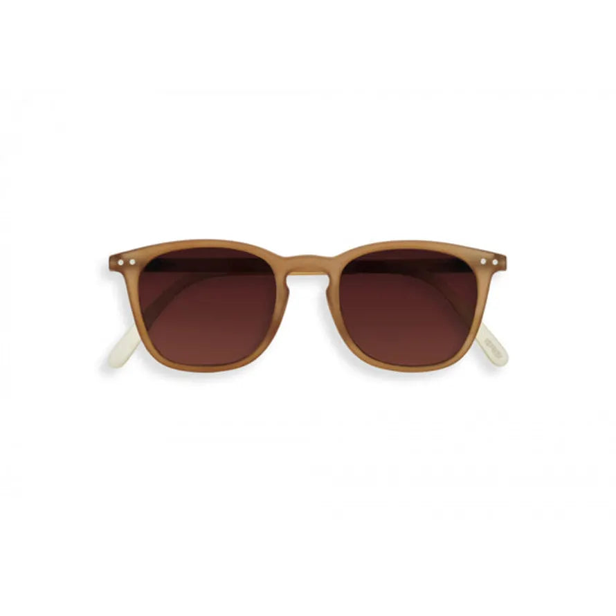 IZIPIZI Sunglasses #E in Arizona Brown