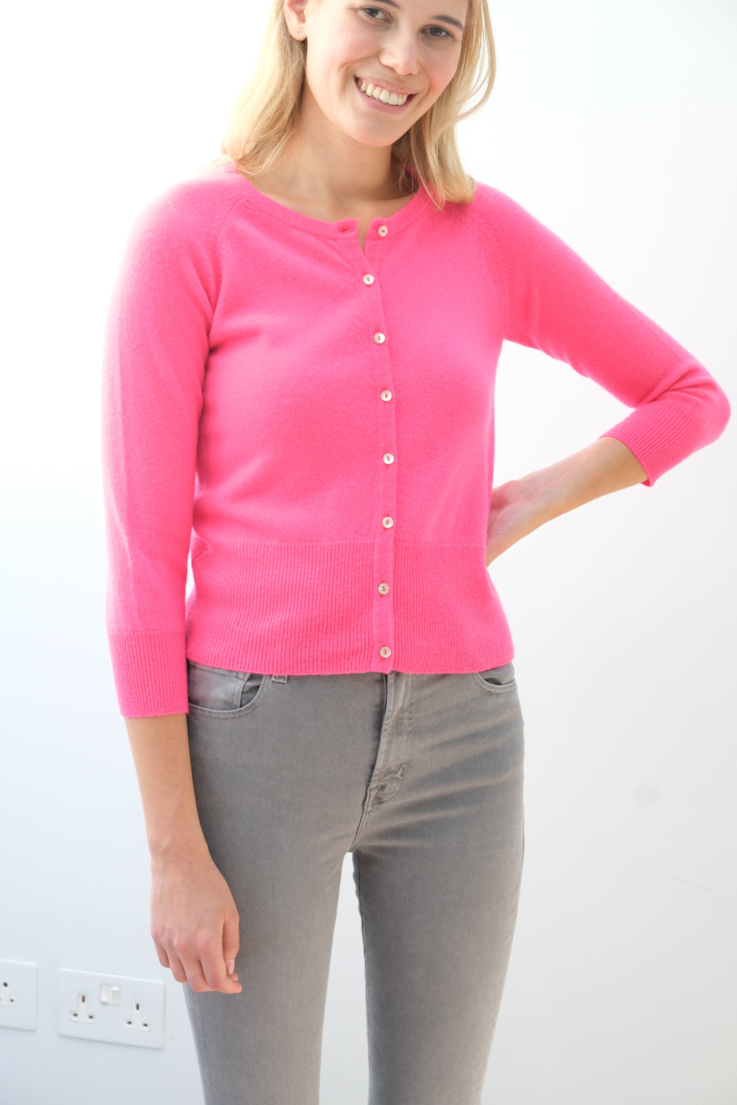 JU Shrunken cardi in neon pink