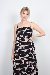 You added <b><u>Essentiel Antwerp Bokchoy cotton maxi dress</u></b> to your cart.