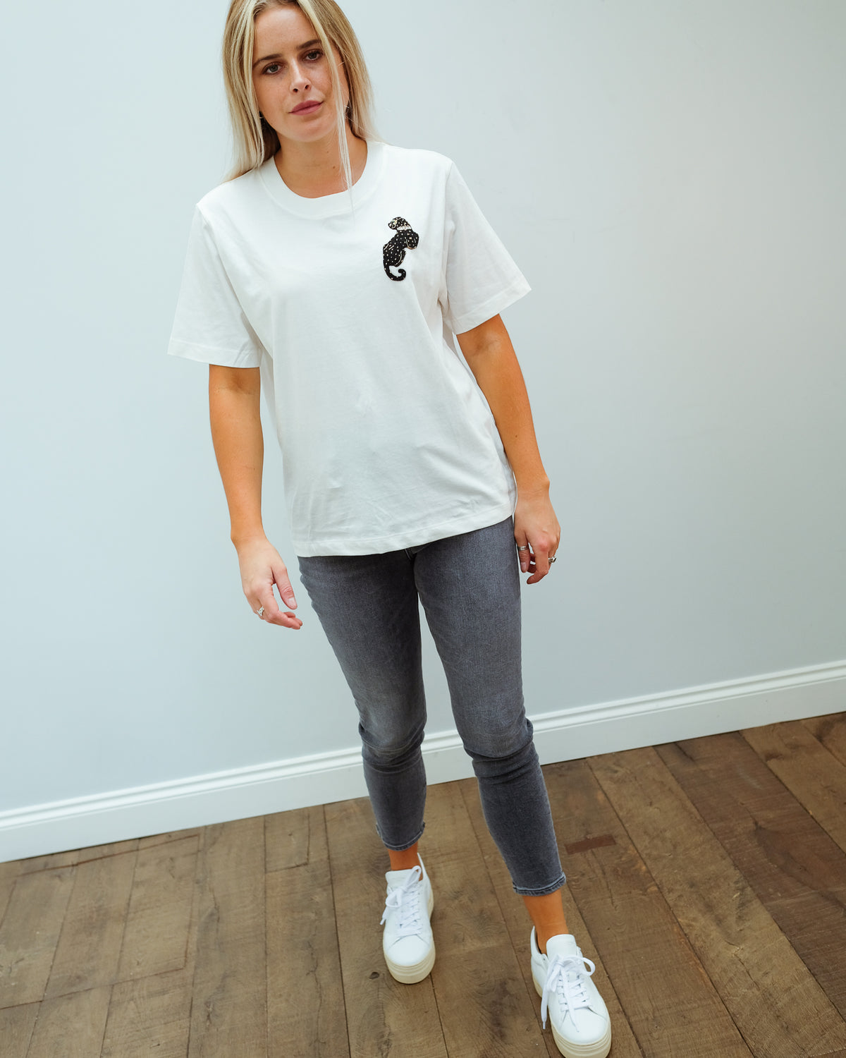 EA Wanthera beads tee in white