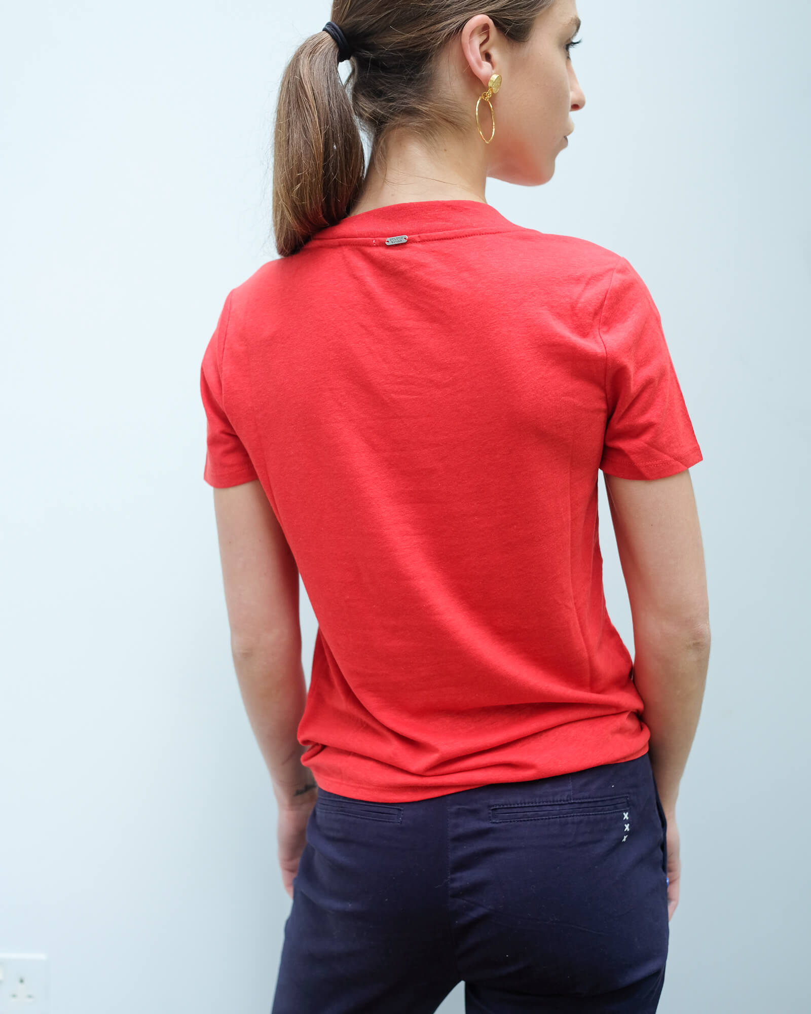 AB 150706 Deep V neck tee in red