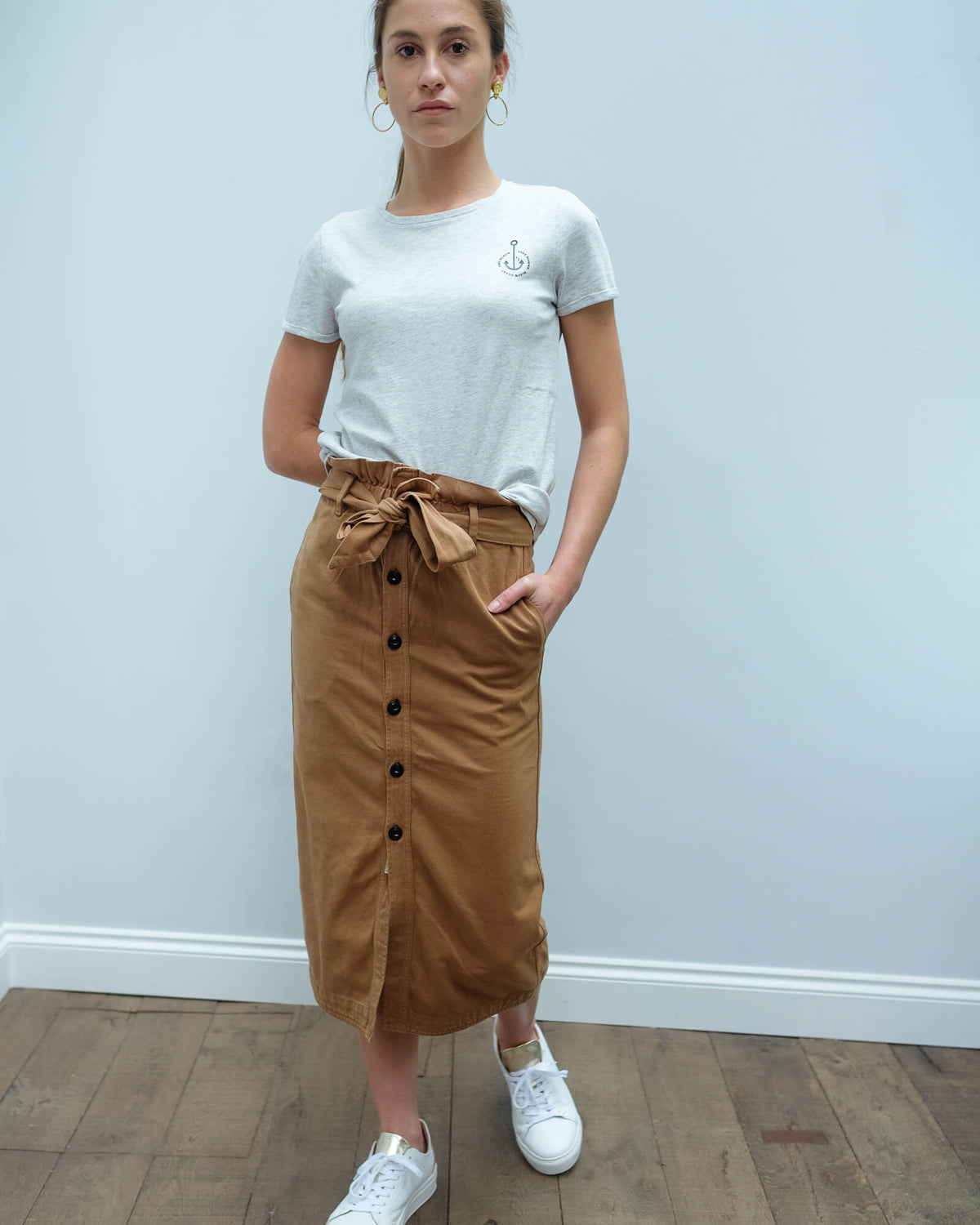 AB 154069 Basic short sleeve tee in light grey