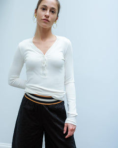 You added <b><u>AB 150696 Feminine rib grandad tee in off white</u></b> to your cart.