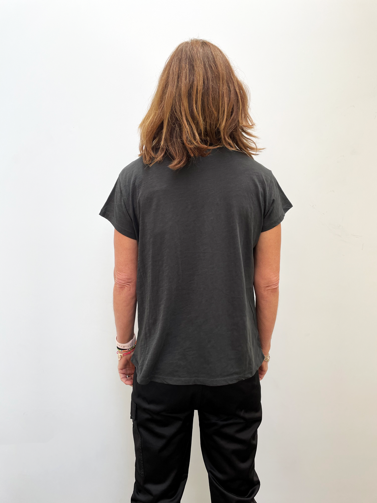 FIVE TSH2002 Tee in Black