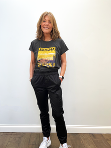 You added <b><u>FIVE TSH2002 Tee in Black</u></b> to your cart.