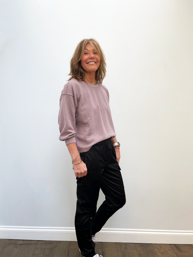 VELVET Sarah Sweatshirt in Raisin