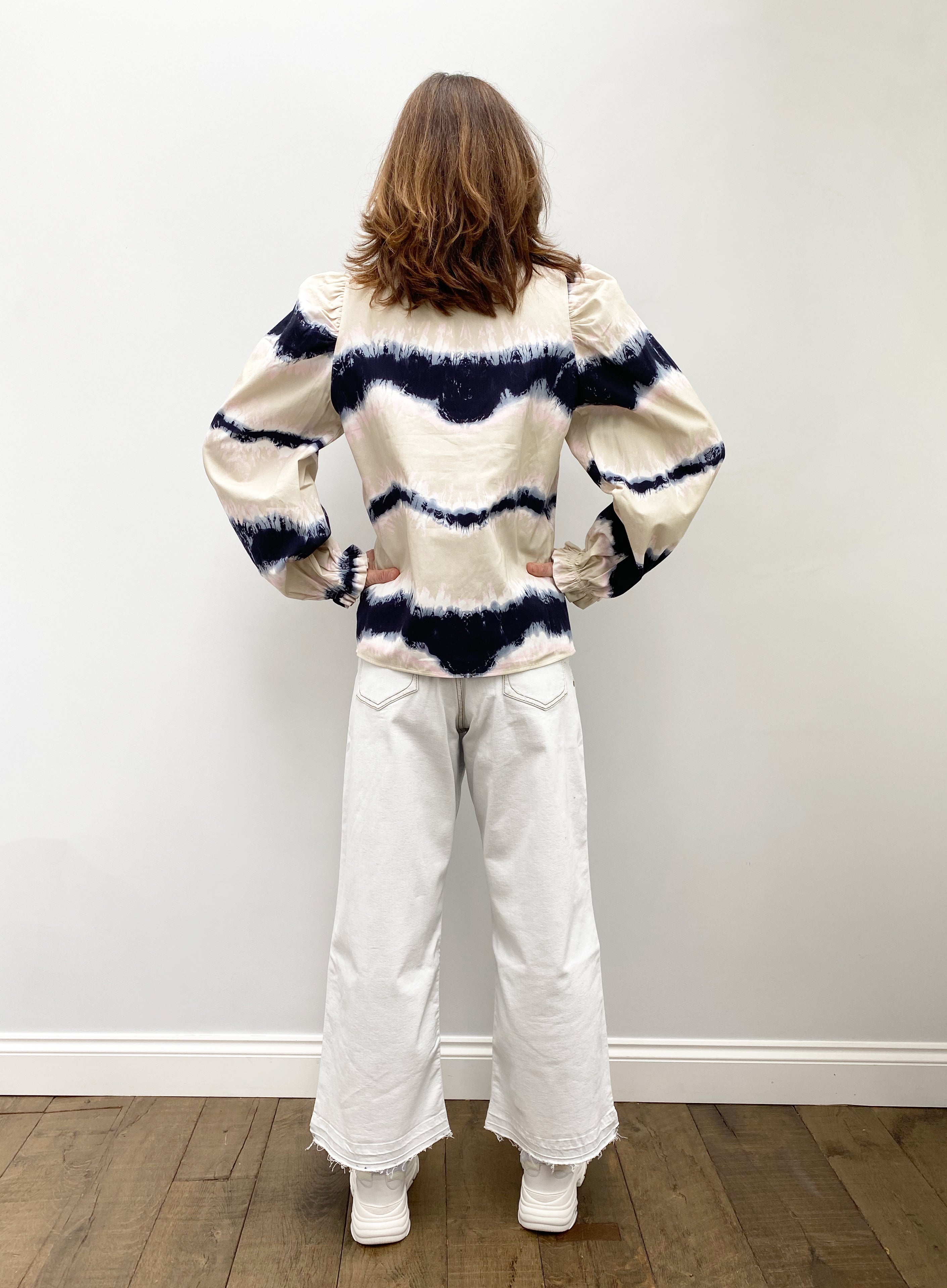 M Tresco Tie Dye Top in Sand