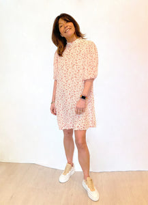 You added <b><u>GANNI F5877 Printed Georgette Dress in Egret</u></b> to your cart.