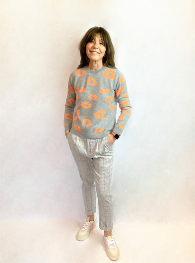 JU Mega Leopard Crew in Neon Orange
