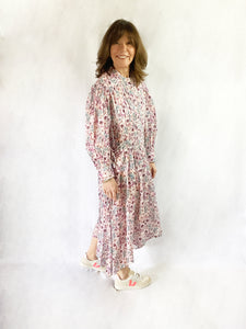You added <b><u>IM Ariana Dress in Ecru</u></b> to your cart.