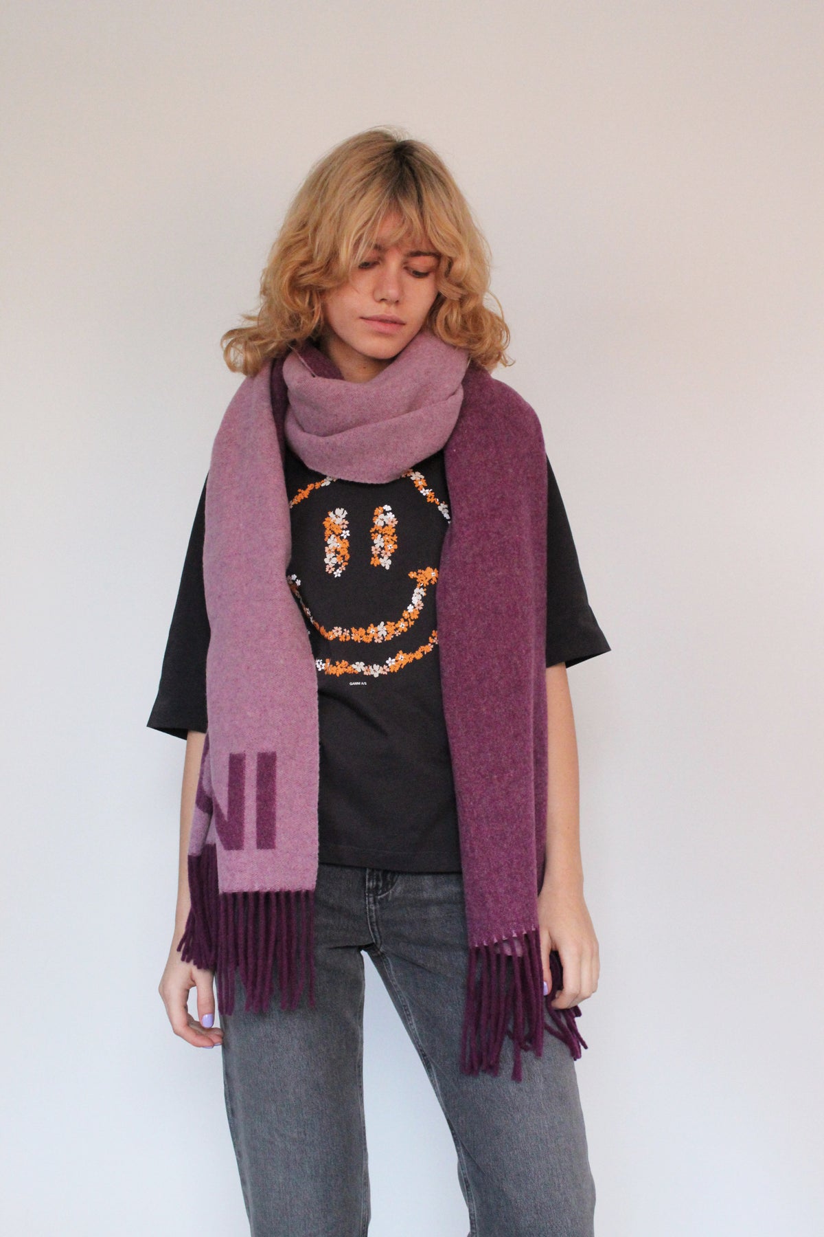 GANNI A3969 Wool Mix Scarf in Mauve