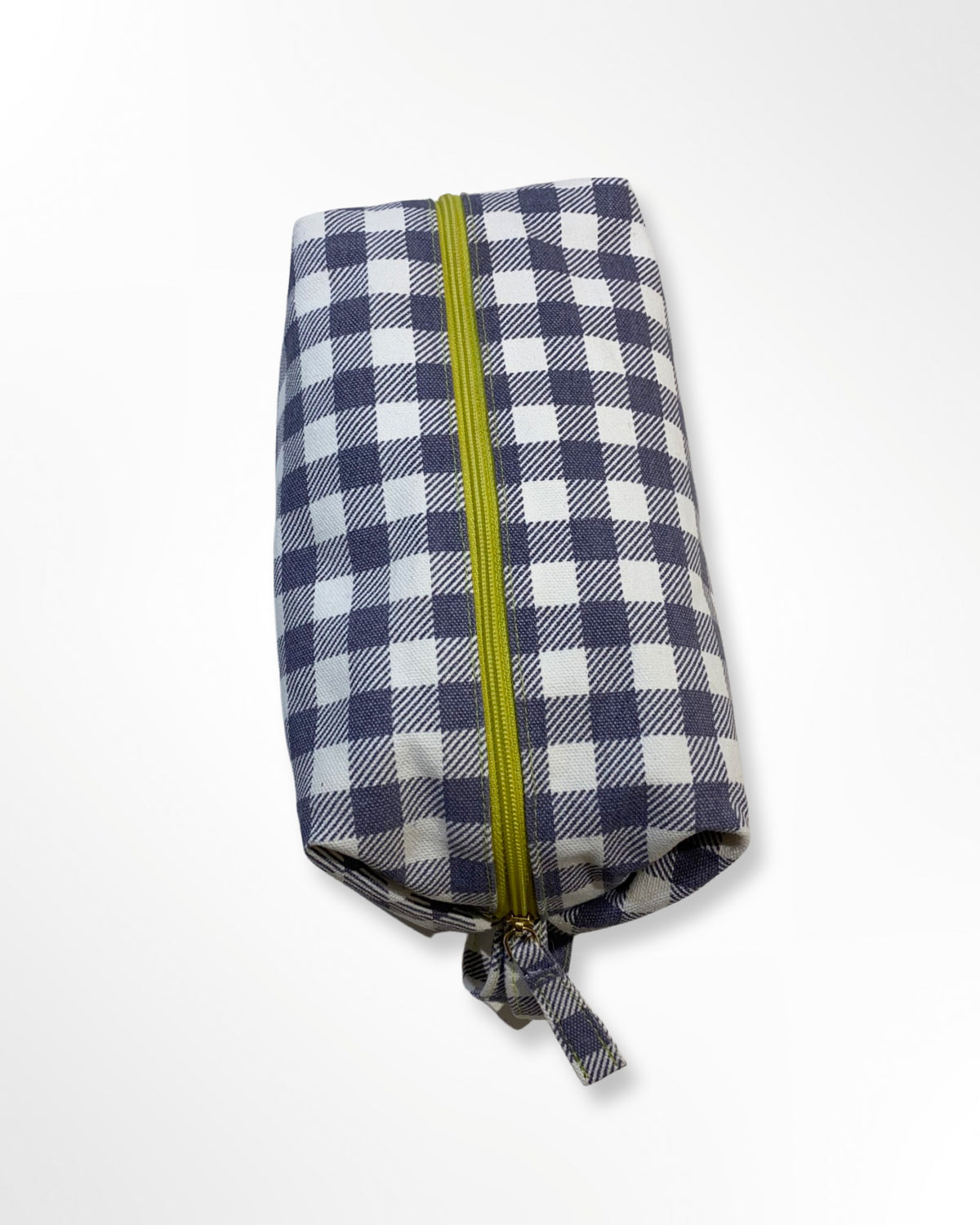 NOOKI Gingham Washbag in Black