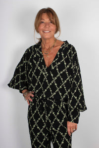You added <b><u>GANNI F6518 Gathered Blouse in Margarita</u></b> to your cart.
