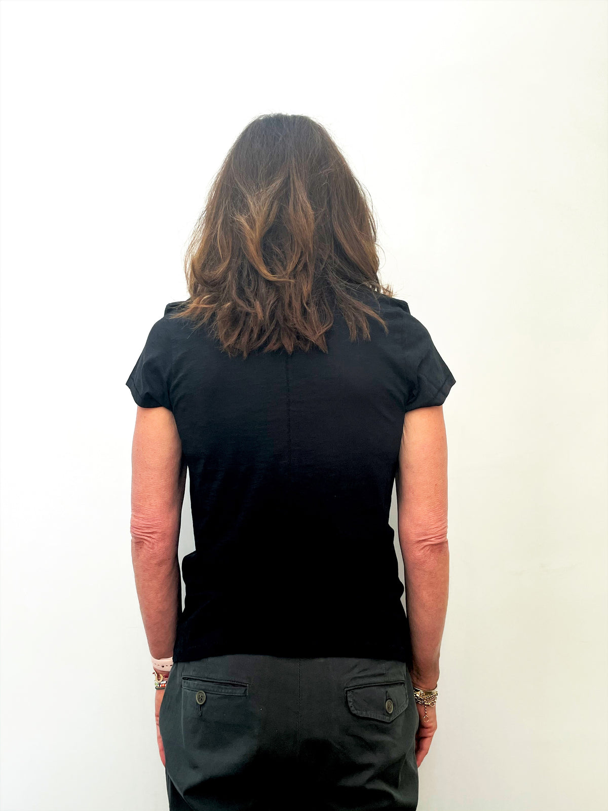 R&B Lily Flower Tee in Black