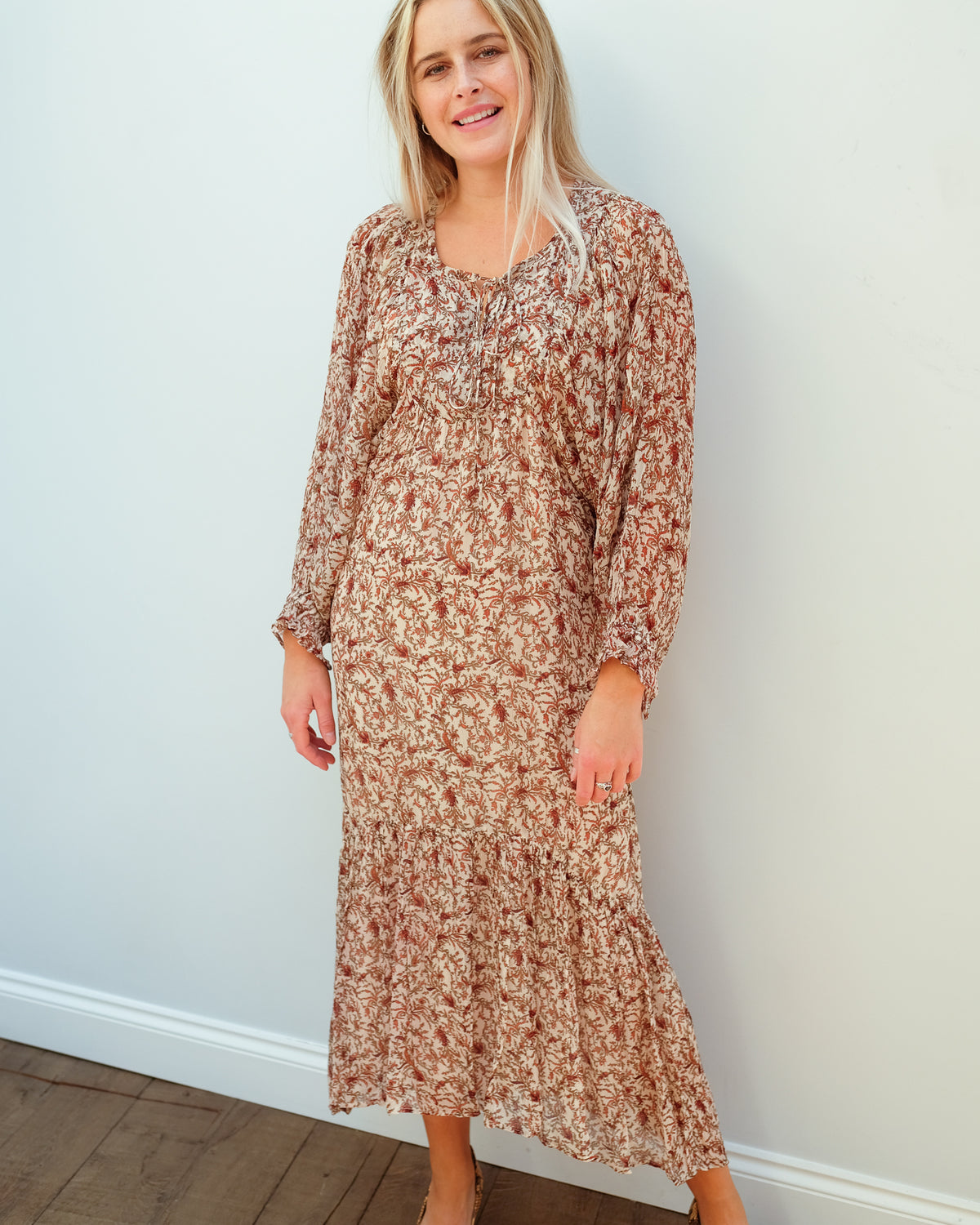 MOLIIN Cita Dress in Aurora Red
