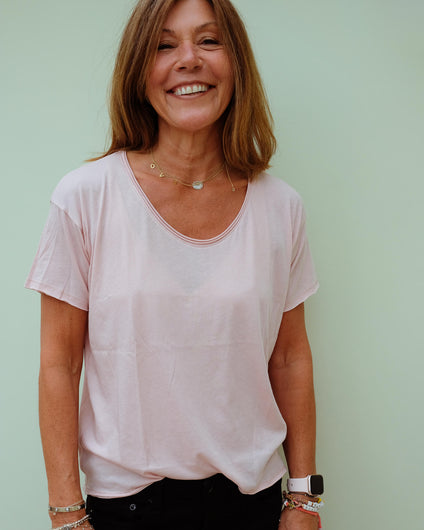 R&B Gaia tee in mulberry spritz