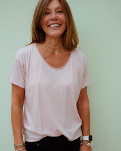 You added <b><u>R&B Gaia tee in mulberry spritz</u></b> to your cart.