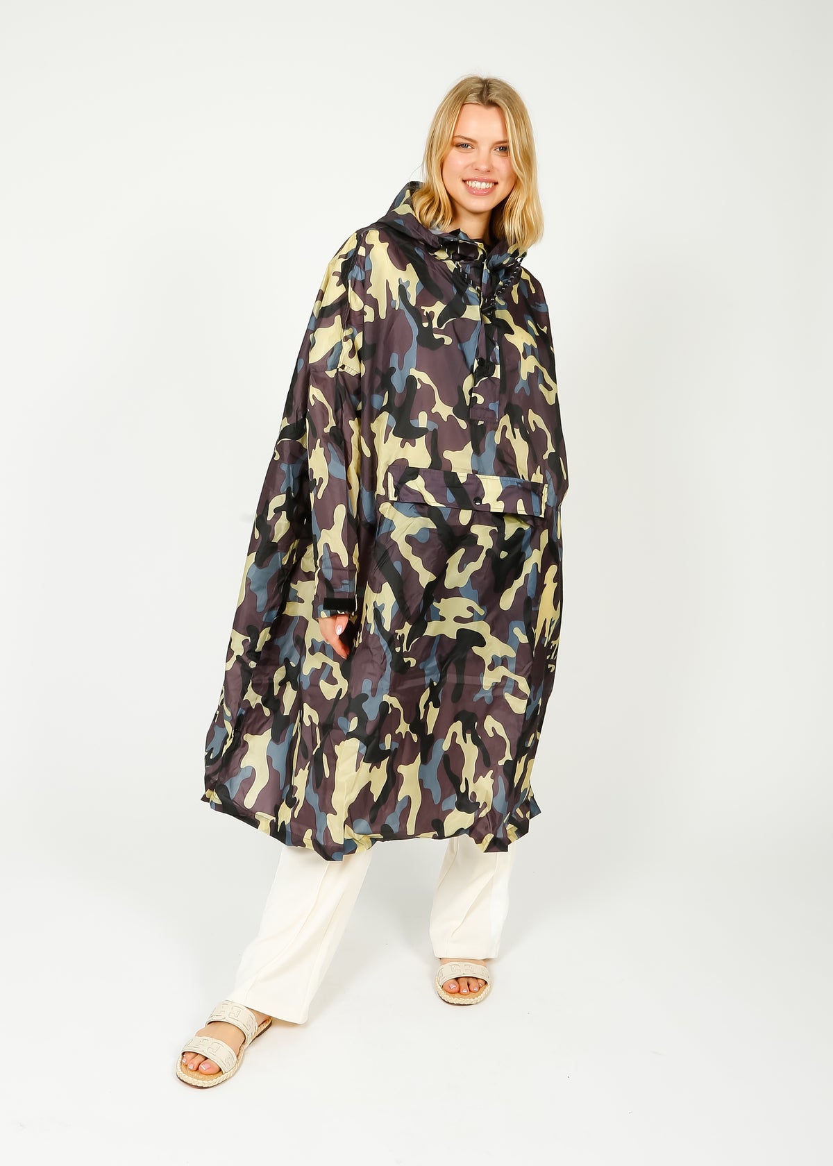 Rainkiss Camo Waterproof Poncho