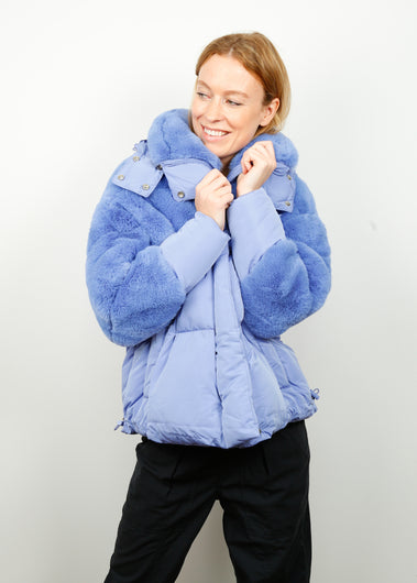 UC 18523 Jacket in Violet
