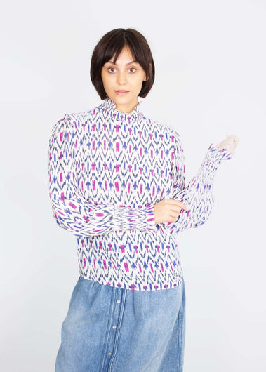 IM Yoshi Ikat Print Top in Ecru