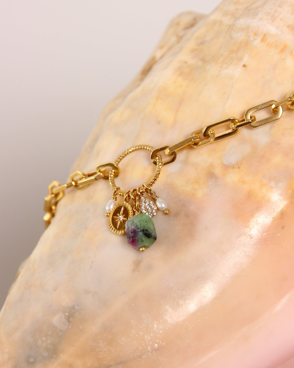 HANKA Jay Cluster Necklace in Zoisite